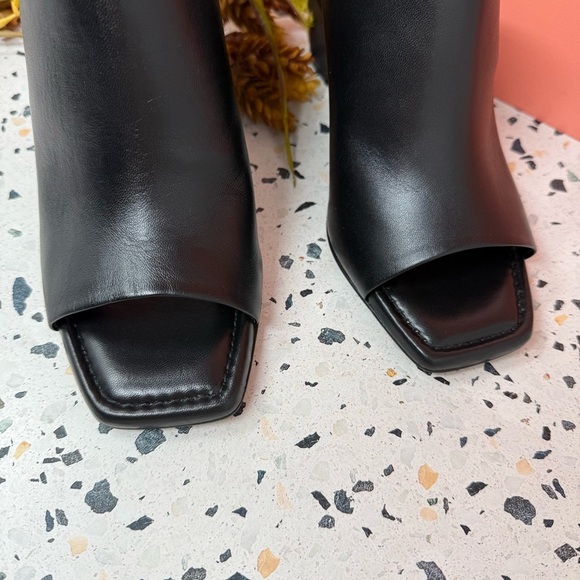 FRAME Black Leather Wedge Women’s Slide Mules Sandals Sz 38.5 - Picture 2 of 11